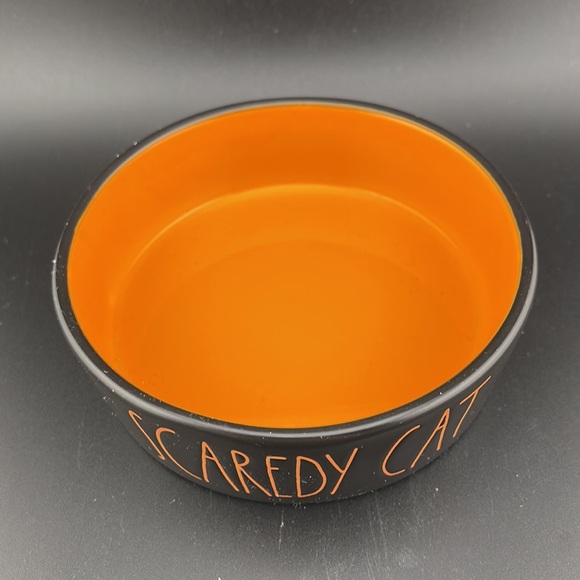 Rae Dunn Scaredy Cat Bowl - Picture 2 of 3